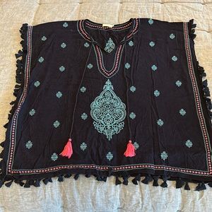 Women’s Spartina swimsuit cover up, one size.